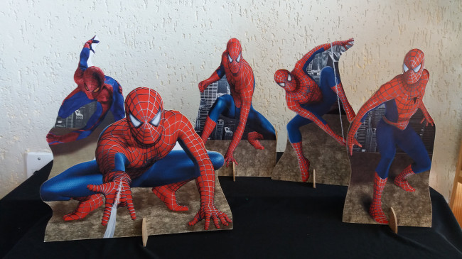 DISPLAY DE MESA HOMEM ARANHA