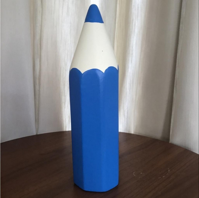 Lápis azul cerâmica