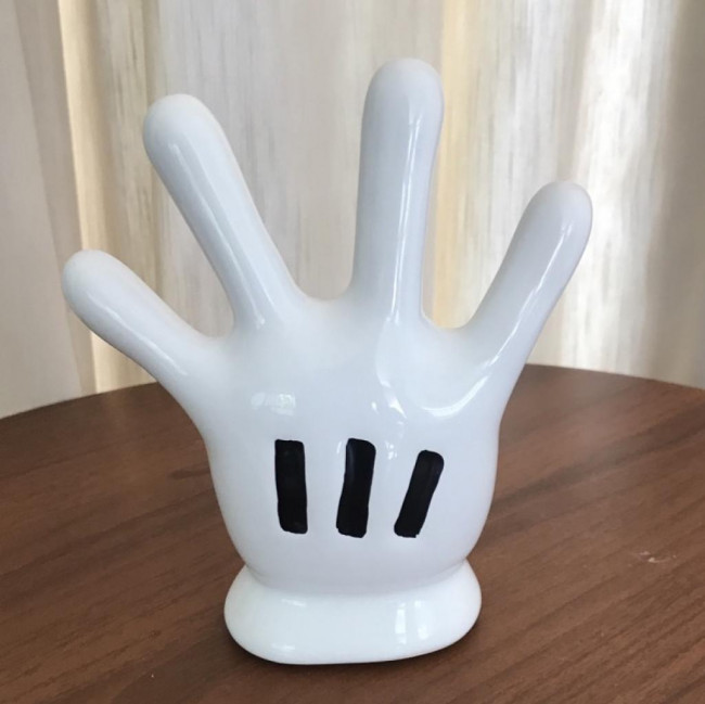 Mão mickey cerâmica