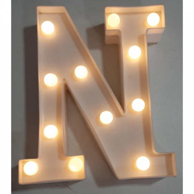 Letra N led