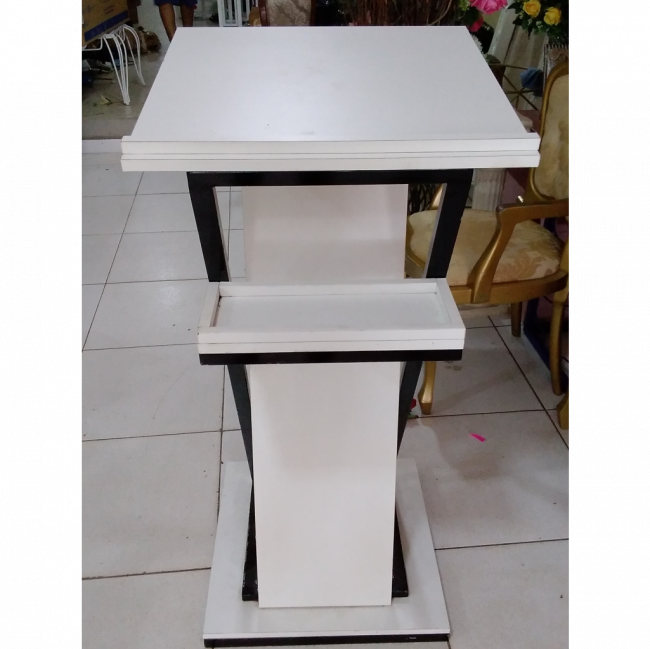 Pulpito branco