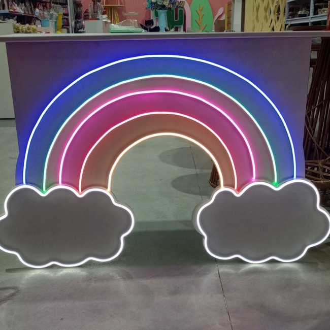 Mesa arco-íris com led .