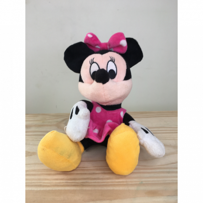 Minnie pelúcia P