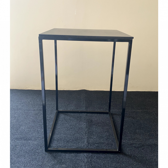 Mesa Ferro quadrada