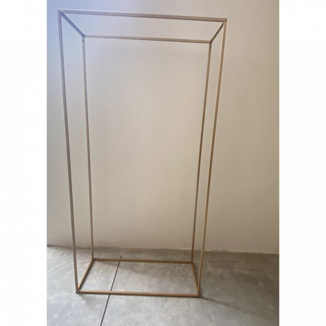 Estrutura Retangular dourada  2m x 1,5 e 45 cm fundura