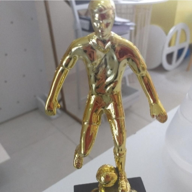 TROFÉU P