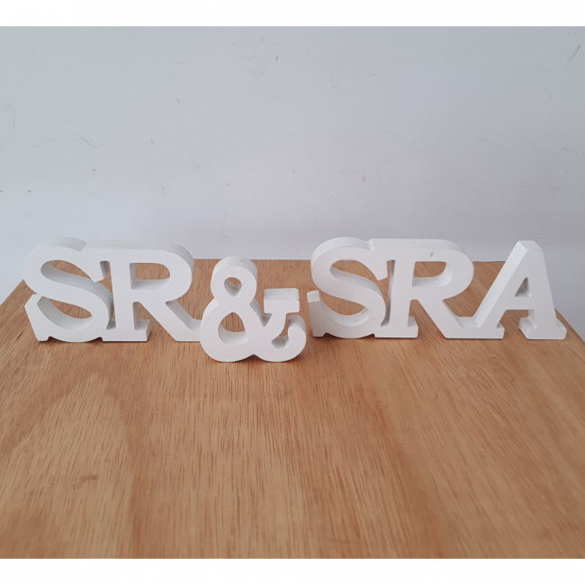 Sr. & Sra.