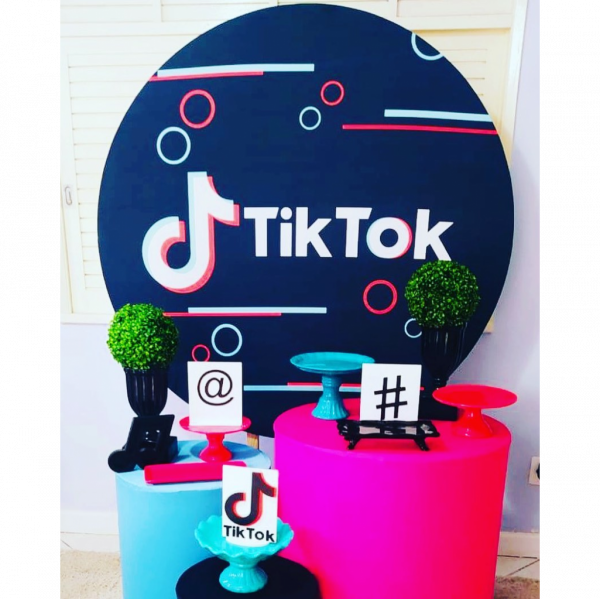 KIT TIK TOK