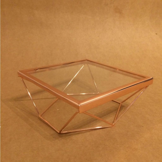 BANDEJA BASE GEOMÉTRICA P ROSE GOLD (15C X 15L X 7A)