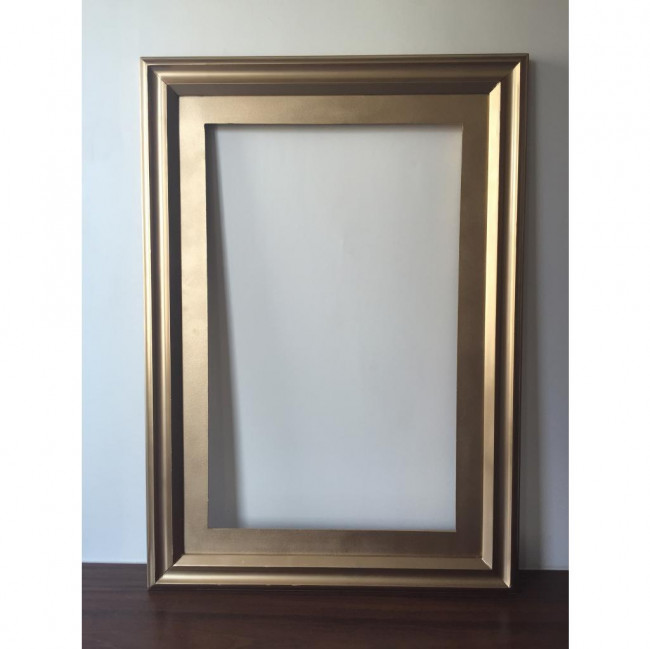 MOLDURA DOURADA G (1,05A X 0,74L)
