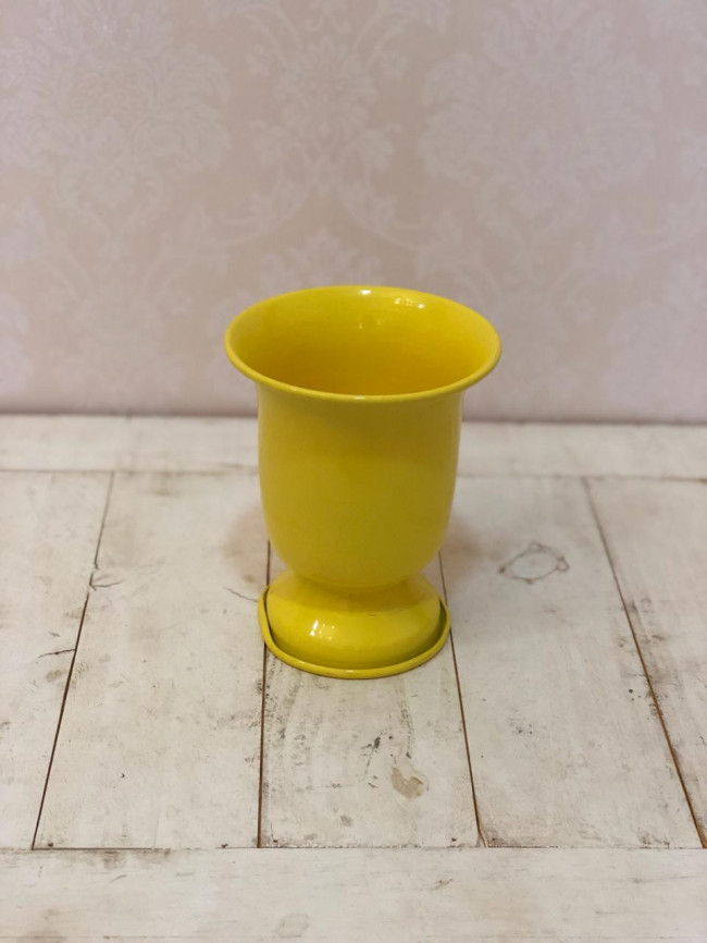 Vaso Alumínio Pequeno Red. Amarelo - D 13,5 x A 17