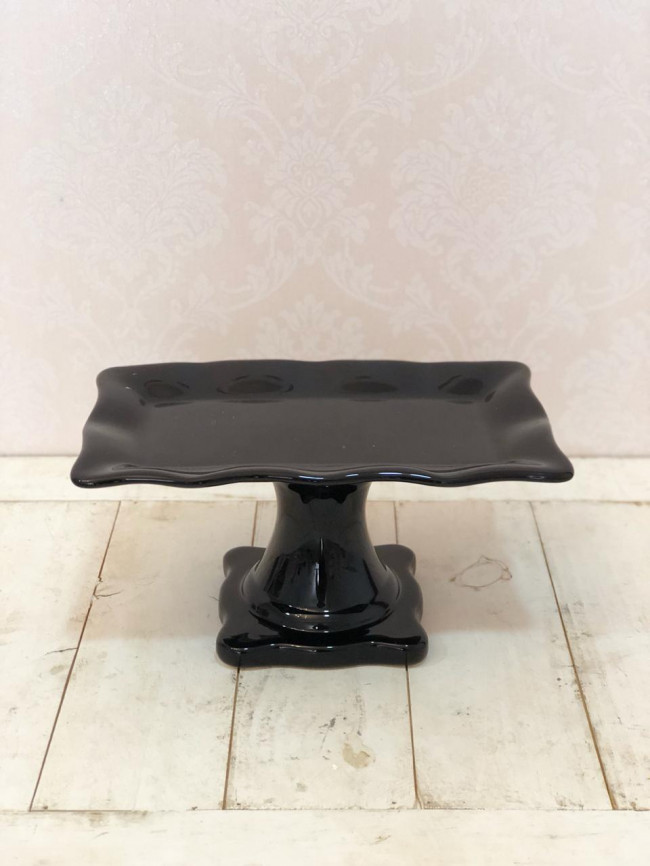 Suporte Doce Babado Médio Ret. Preto - C 27 x L 16 x A 14