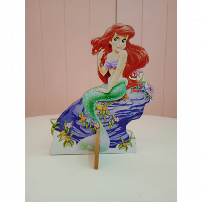 ARIEL TOTEN DE MESA- PERSONAGEM MDF- C17 x A24