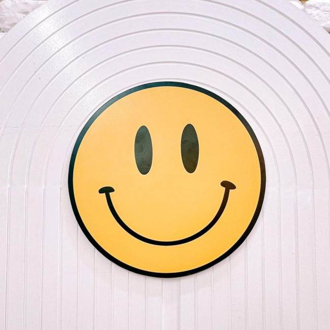 Smile pvc 35cm (Groove, good vibes)