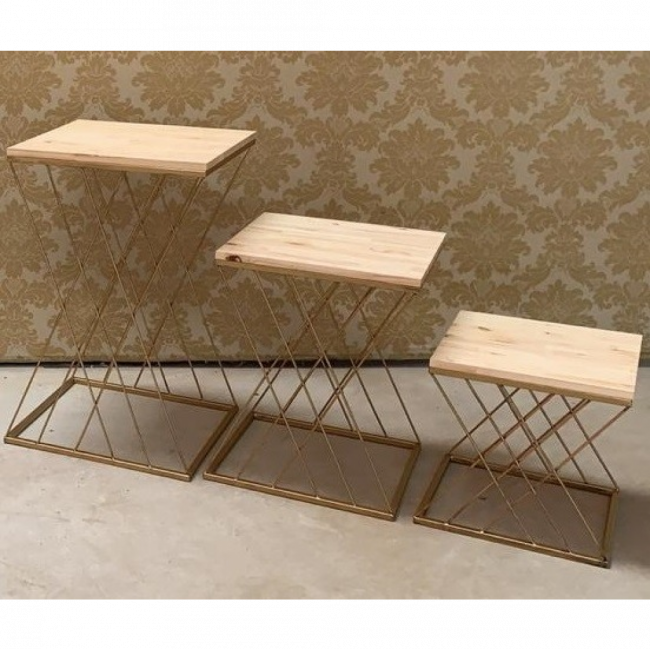 Mesa de ferro xadrez grande (dourado)