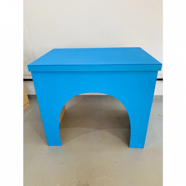 Mesa  caixa U azul