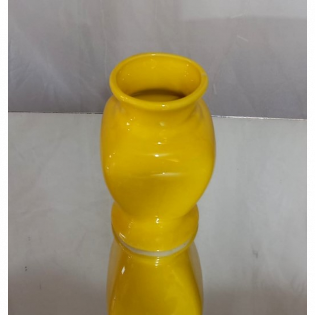 VASO DE PORCELANA AMARELO