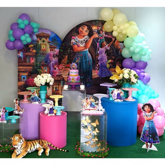 Encanto - Deluxe Decor