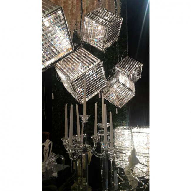 LUSTRE CUBO