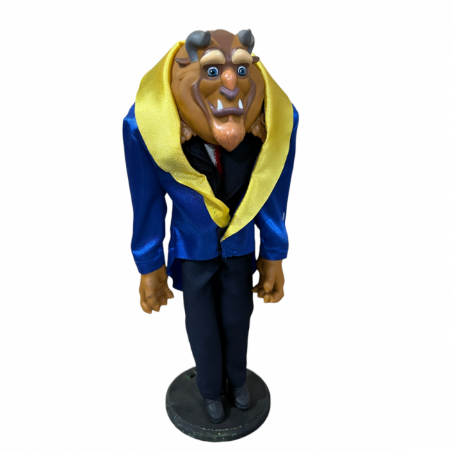 Boneco fera