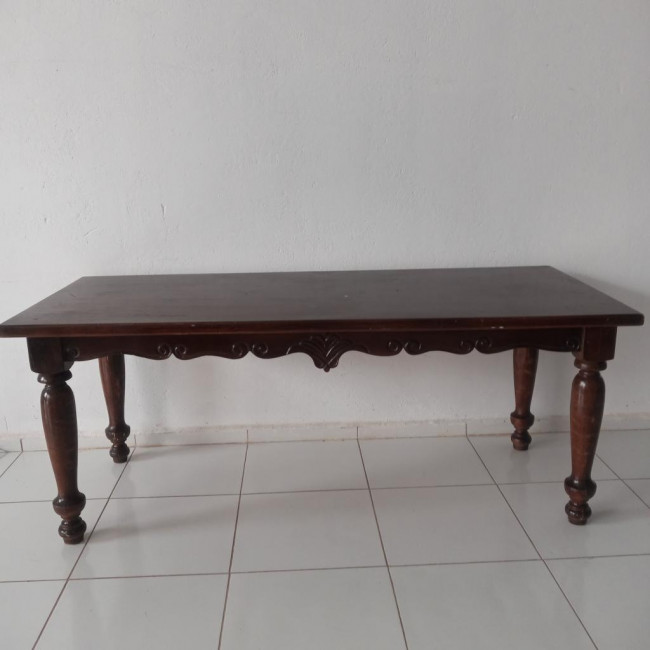 Mesa rústica pé torneado