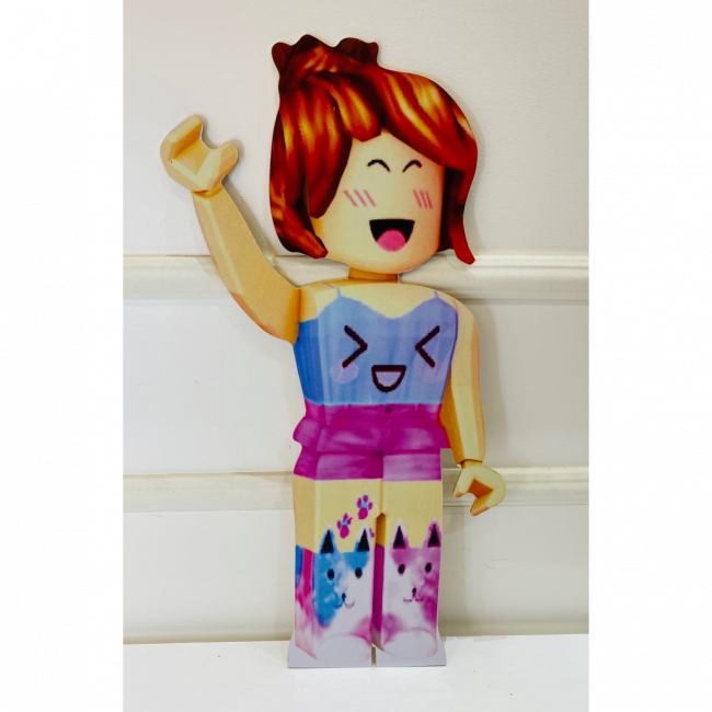 DISPLAY ROBLOX MENINA  60CM