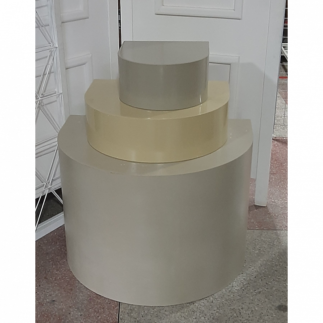 Mesa meia lua escadinha