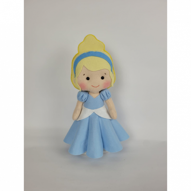 PRINCESA CINDERELA-PERSONAGEM