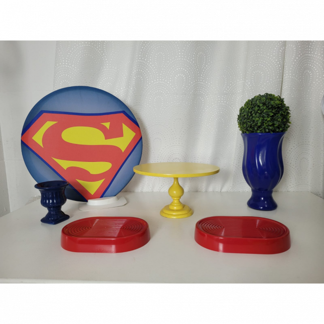 SUPER MAN
