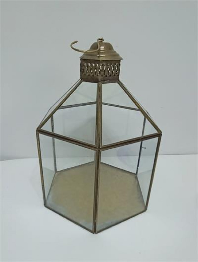ED VID LUMINÁRIA. DOURADA  A32D25 G