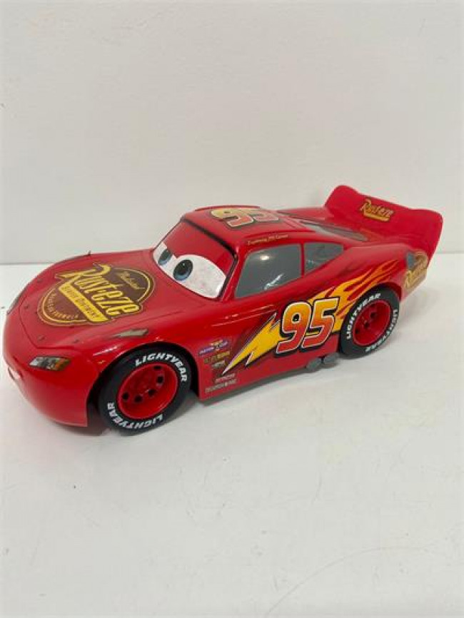 ED PLAST CARRO MCQUEEN VERMELHO  A9L11C27