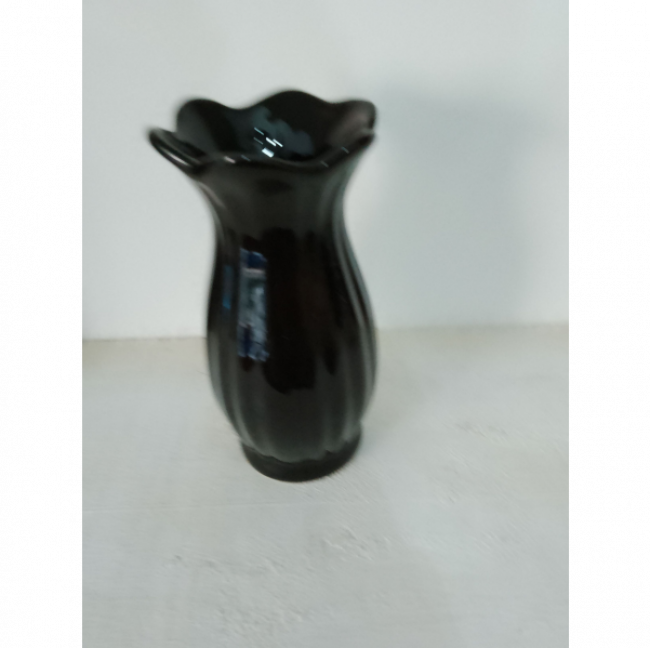 VASO SOLITARIO PRETO