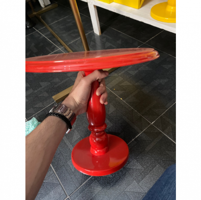 SUPORTE PARA BOLO GRANDE VERMELHO LAQUEADO