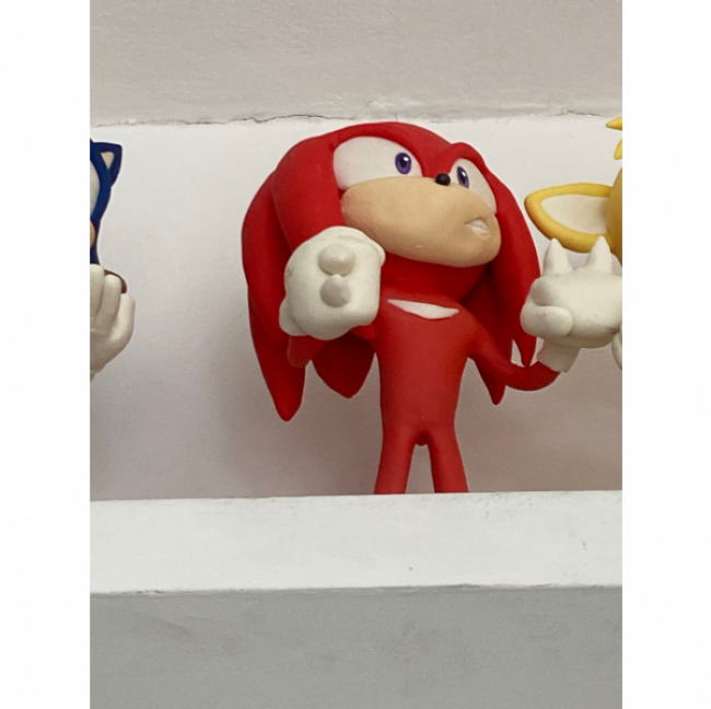 KNUCKLES