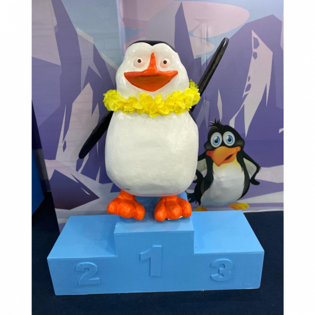 Pinguim 03