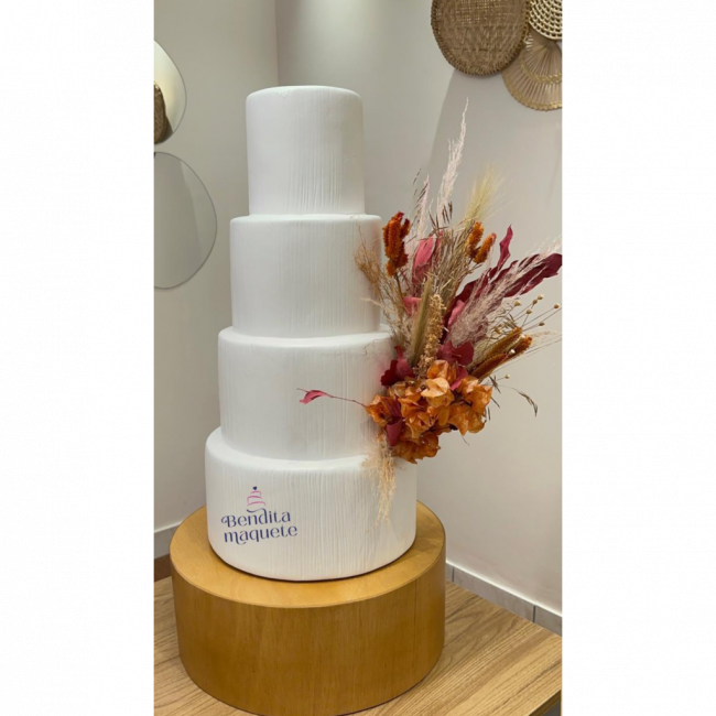 MASTER CAKE