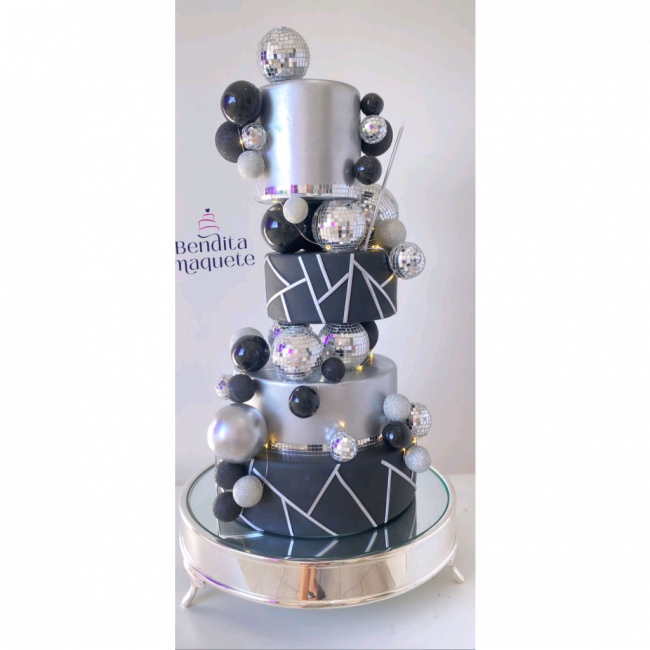 PARTY CAKE