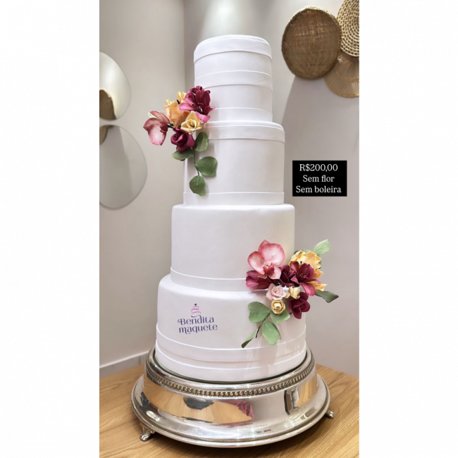 DIVA CAKE