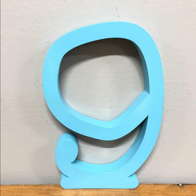 Número 9 MDF