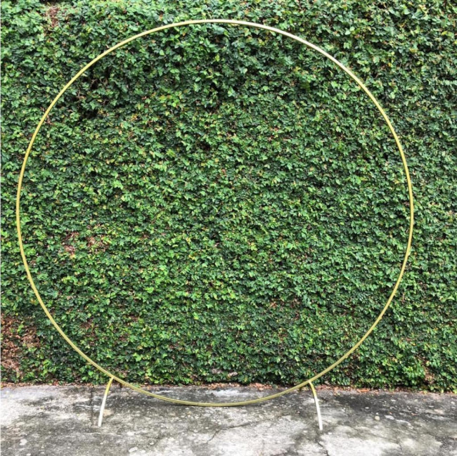 PAINEL REDONDO VAZADO DOURADO 2,00