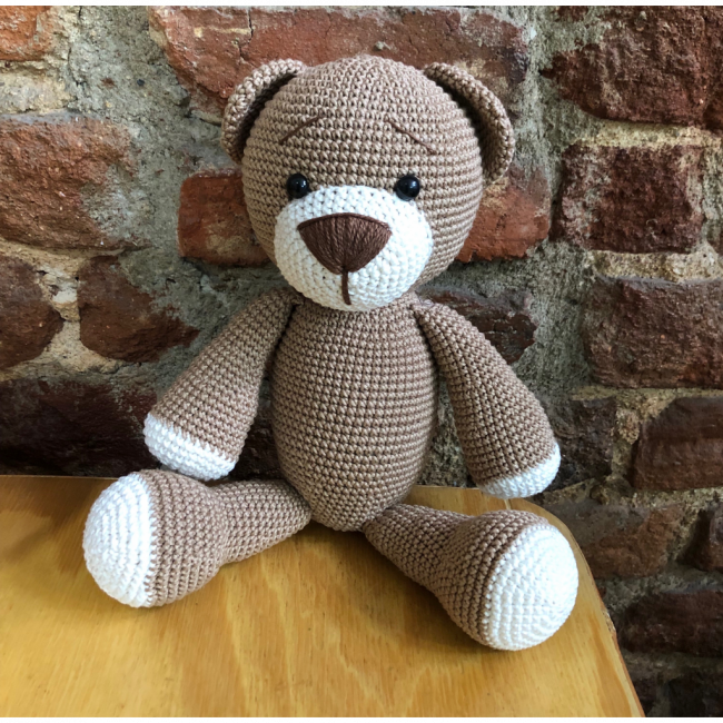 URSO MARROM CROCHÊ