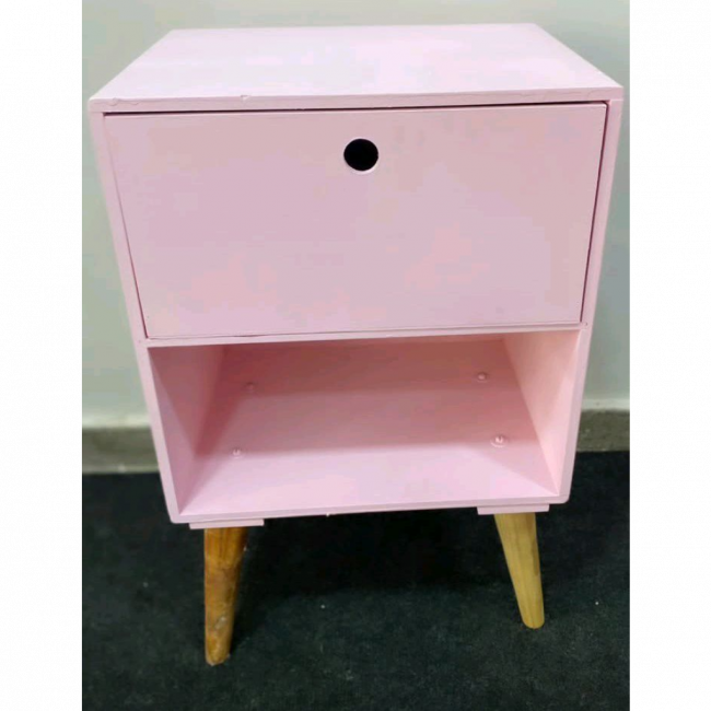 CRIADO ROSA