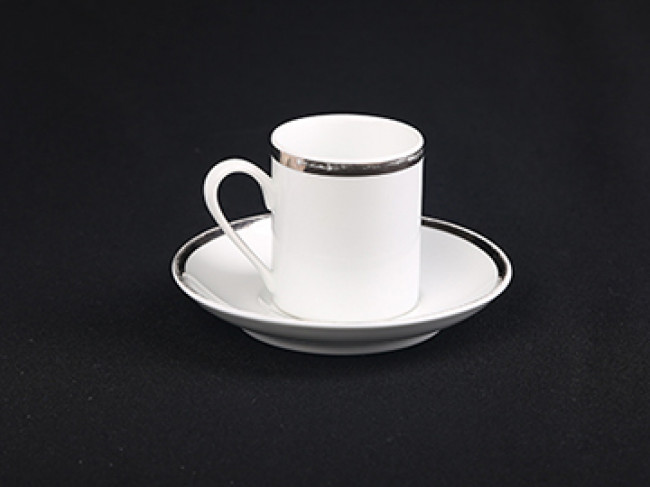 XÍCARA DE CAFÉ FILETADA + PIRES